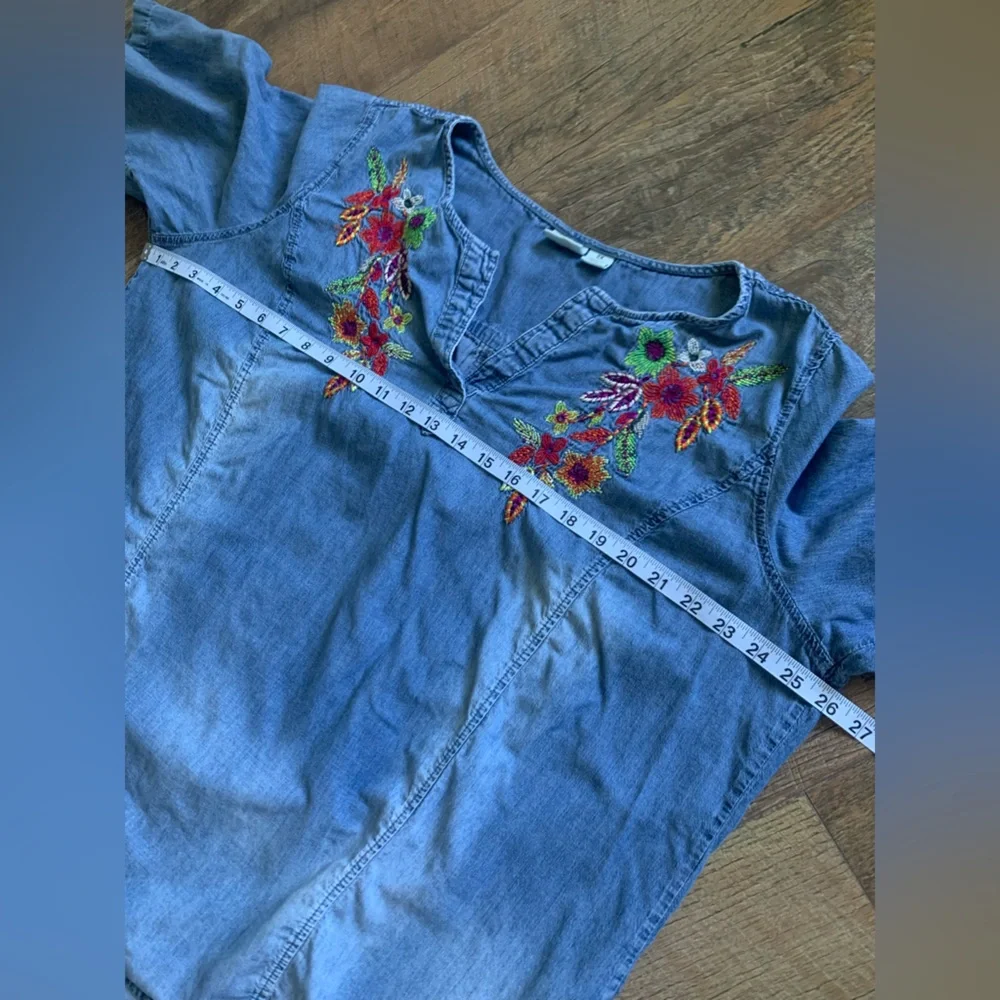 Westbound Blue Blouse with Floral Embroidery - Picture 5 of 10